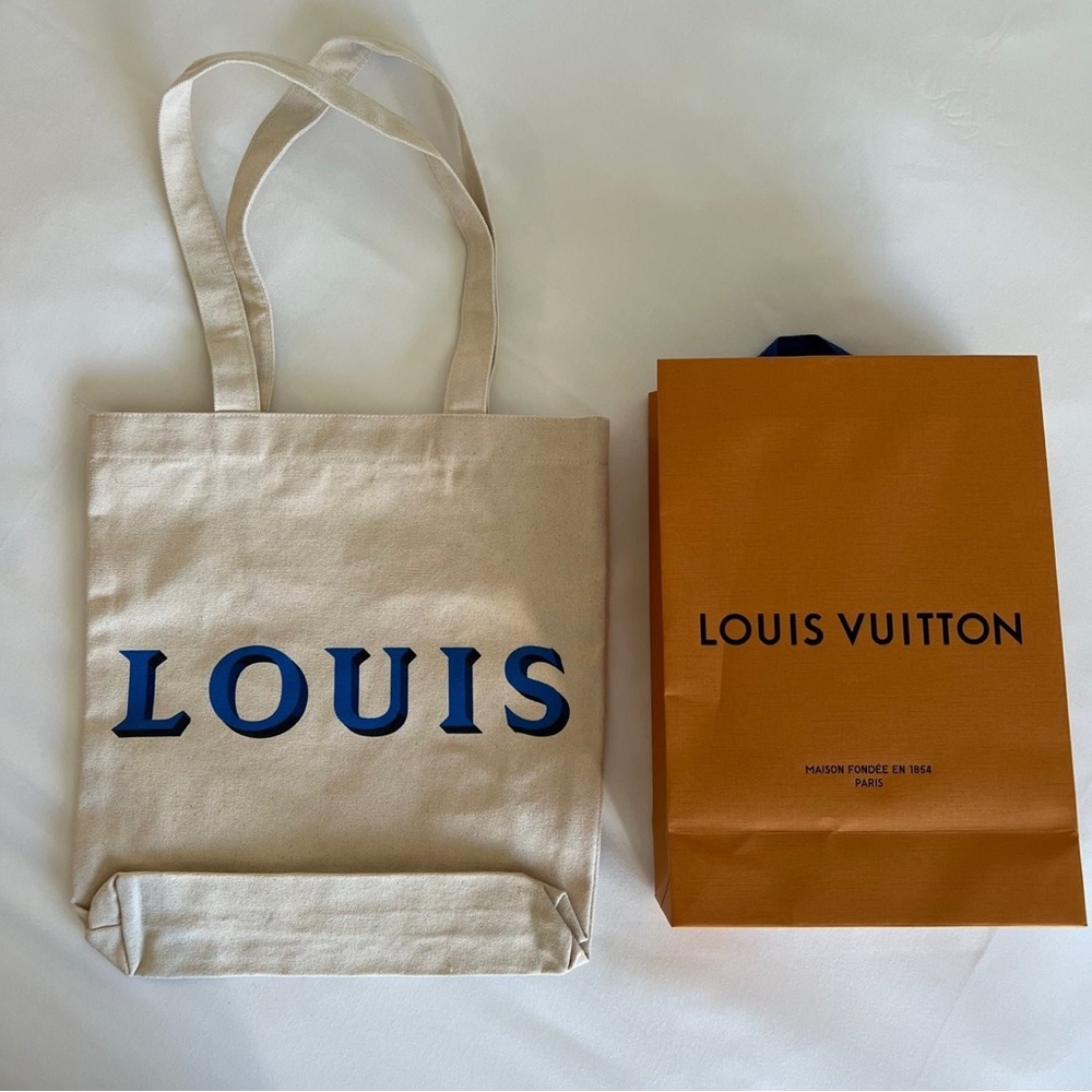 ✨Louis Vuitton Canvas Tote with Blue Lettering